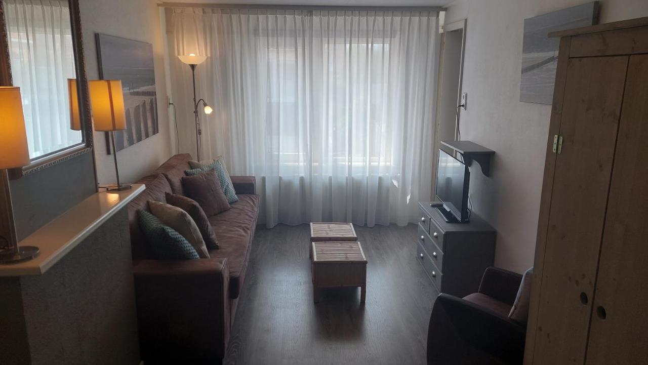 Met Inpandig Balkon, 150 Meter Verwijderd En Centrum Apartment